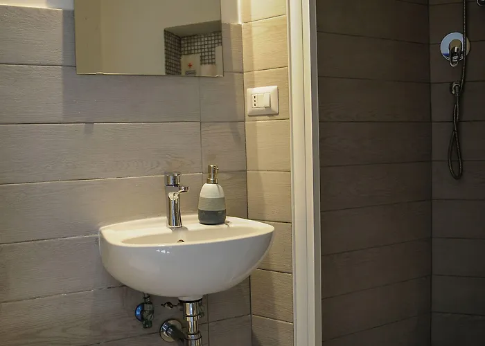 게스트하우스 Infinity Castle 로마