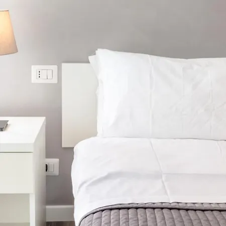 ゲストハウス Infinity Castle 4*